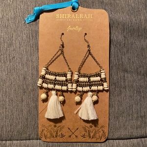 Shiraleah- fabia ivory tassel earrings